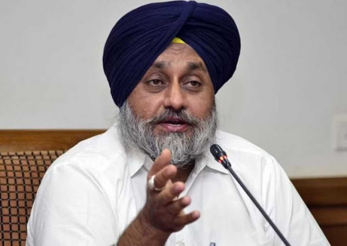 कनाडा से 700 पंजाबी छात्रों के निर्वासन को रुकवाए केंद्र : सुखबीर बादल